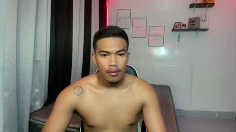 Snapshot of saj_taylor chatting on March 25, 4:51 am Taylor online show from March 25, 4:51 am