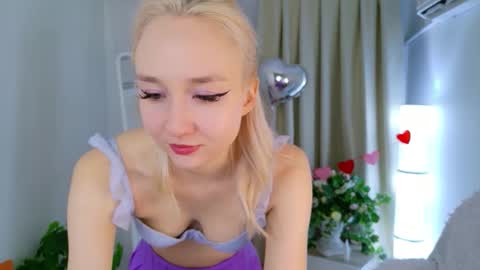 Snapshot of sakura_bb_ chatting on February 12, 7:14 am Audrey online show from February 12, 7:14 am