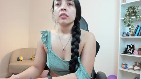 Snapshot of sakura_harper chatting on February 7, 5:52 am Sakura Harper online show from February 7, 5:52 am