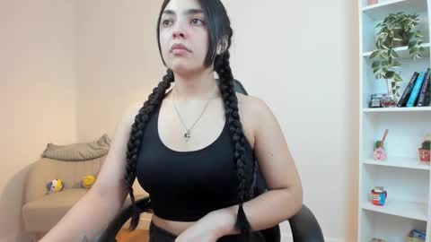 Snapshot of sakura_harper chatting on February 27, 9:32 am Sakura Harper online show from February 27, 9:32 am