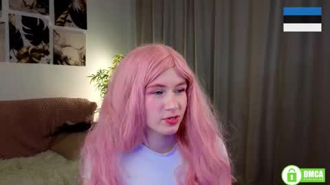 Snapshot of sakura_hey chatting on November 4, 9:36 pm Sakura online show from November 4, 9:36 pm