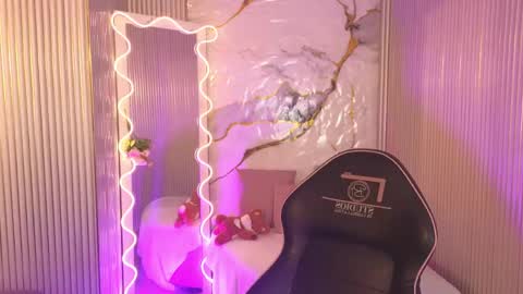  sakura  online show from April 12, 2:49 am