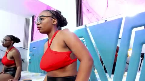 Snapshot of salem_rosee chatting on February 18, 11:17 am salem_rosee online show from February 18, 11:17 am