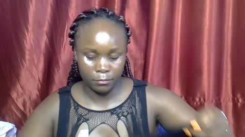 sally_bee1 online show from July 11, 6:05 am