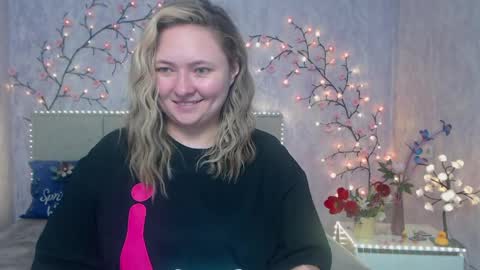 Sally online show from May 3, 7:31 pm