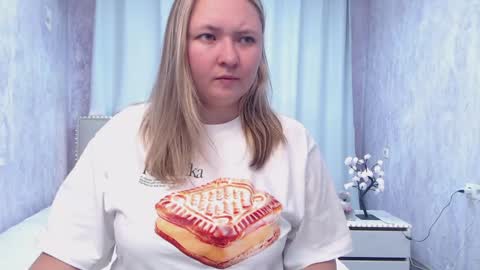 Sally online show from May 30, 8:06 pm