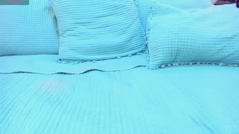 Snapshot of salo_heavenn chatting on December 9, 4:47 pm salome online show from December 9, 4:47 pm