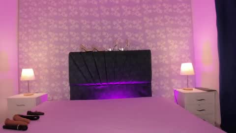 salome_simonz online show from March 21, 7:28 pm