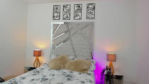 Snapshot of salomedyla chatting on February 21, 11:10 pm salomedyla online show from February 21, 11:10 pm