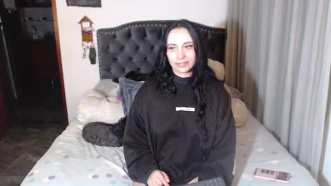 yenny online show from March 16, 5:44 am