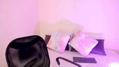 Salome online show from March 26, 11:10 pm