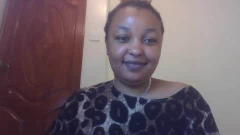 salty_surprise_ online show from January 8, 7:13 pm