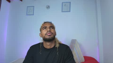 salvatore_amator online show from July 5, 5:14 am