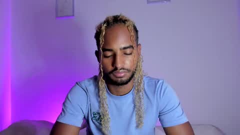 salvatore_amator online show from July 8, 1:04 pm