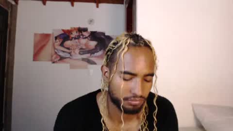 salvatore_amator online show from August 5, 12:35 am