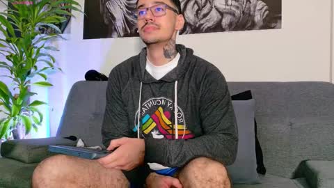 Salvatore online show from February 22, 5:40 am