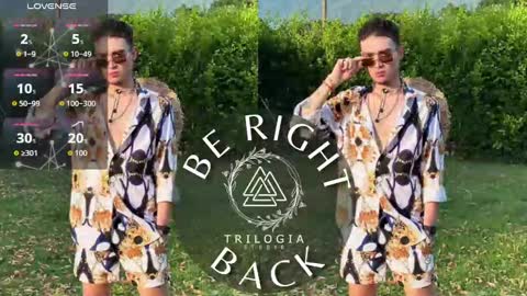 Snapshot of salvatore_muller chatting on October 5, 1:04 am Salvatore online show from October 5, 1:04 am