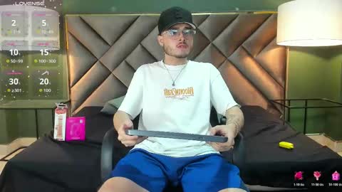  Salvatore online show from February 25, 12:15 pm