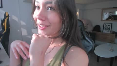 Stefana    or    Samchispas online show from November 11, 9:15 pm