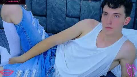 Snapshot of sam_boycash chatting on January 14, 10:03 pm SAM online show from January 14, 10:03 pm