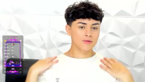 Snapshot of sam_daves_ chatting on November 13, 2:16 pm Sam online show from November 13, 2:16 pm