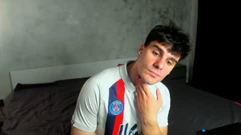 BACK IN 2 WEEKS online show from June 18, 1:48 pm