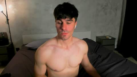 BACK IN 2 WEEKS online show from July 30, 10:42 pm