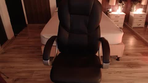 SAM MANSON online show from February 12, 12:11 pm