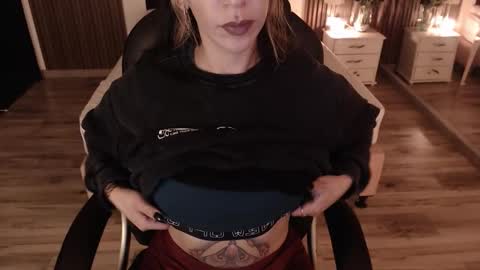 SAM MANSON online show from March 11, 12:22 pm