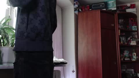 sam_skywalker online show from April 18, 10:08 am