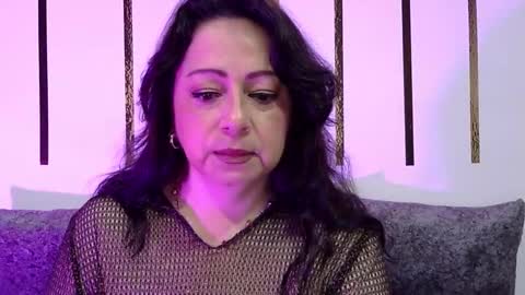 Snapshot of sam_sweet48 chatting on September 17, 8:43 pm Sam online show from September 17, 8:43 pm