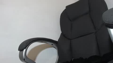 Sam Vitale online show from December 8, 8:25 pm