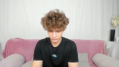 Snapshot of samanie_ chatting on October 21, 12:39 pm Sam online show from October 21, 12:39 pm