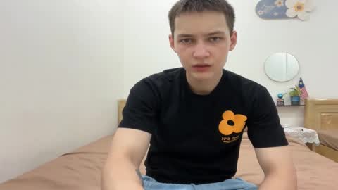 Snapshot of samanie_ chatting on December 21, 6:04 pm Sam online show from December 21, 6:04 pm