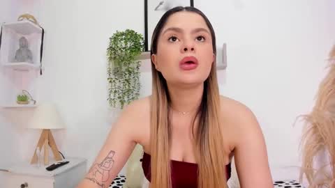Snapshot of samanta_monroe4 chatting on October 9, 12:14 pm samanta online show from October 9, 12:14 pm
