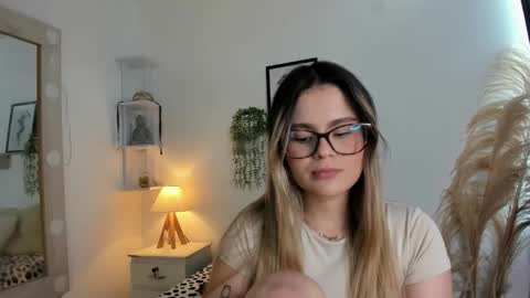 Snapshot of samanta_monroe4 chatting on October 10, 6:07 pm samanta online show from October 10, 6:07 pm