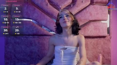 samantaa_liov online show from April 15, 7:54 pm