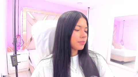 sam  online show from April 8, 4:01 am