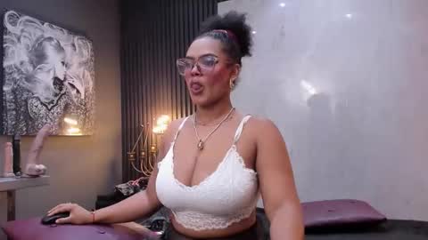 Samanta online show from January 16, 7:40 pm