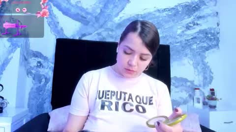 Snapshot of samantarave_ chatting on December 5, 12:58 pm Samanta Rave online show from December 5, 12:58 pm