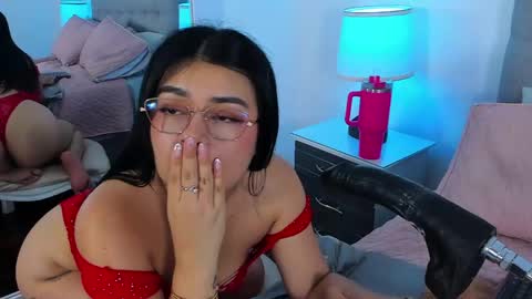 Snapshot of samantha__vega chatting on May 27, 1:57 am Samantha Vega online show from May 27, 1:57 am