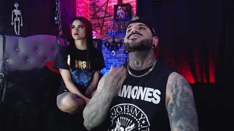 Snapshot of samantha_abrill chatting on January 24, 1:03 am Samantha and Victor online show from January 24, 1:03 am