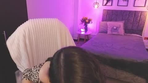 samantha_blow online show from March 26, 3:23 am