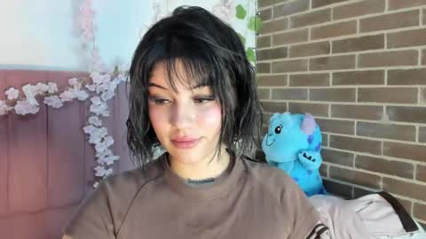 Snapshot of samantha_browwnn chatting on May 6, 3:13 am samantha_browwnn online show from May 6, 3:13 am