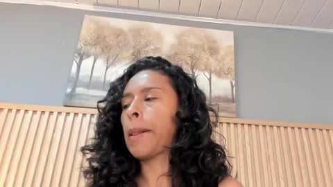 Snapshot of samantha_duart3 chatting on May 1, 12:21 pm samantha_duart3 online show from May 1, 12:21 pm