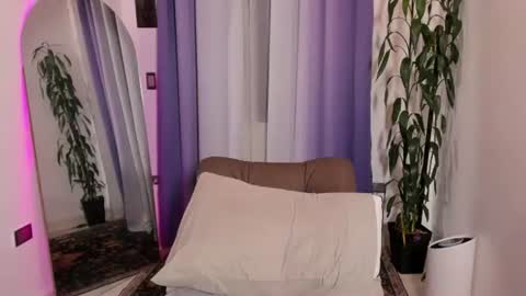 Snapshot of samantha_ferrec chatting on July 14, 2:05 am Samantha Ferrec online show from July 14, 2:05 am