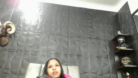 Snapshot of samantha_fox_squirt chatting on January 26, 2:45 am lizzy online show from January 26, 2:45 am