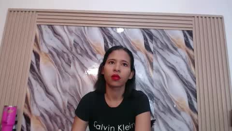 Snapshot of samantha_fox_squirt chatting on December 19, 2:51 am lizzy online show from December 19, 2:51 am