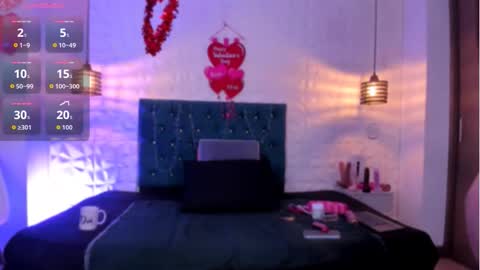 samantha_foxyy online show from February 12, 11:05 am