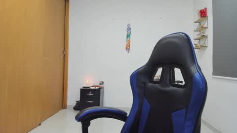 Samantha ga online show from February 12, 1:06 pm